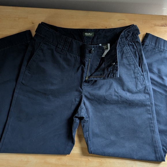 Eddie Bauer Vashon Fit Navy Pants - 10P - Navy - Gently Used - Super Soft Fabric - Picture 14 of 15